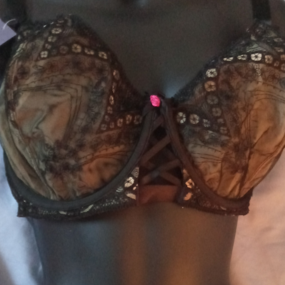 Bra